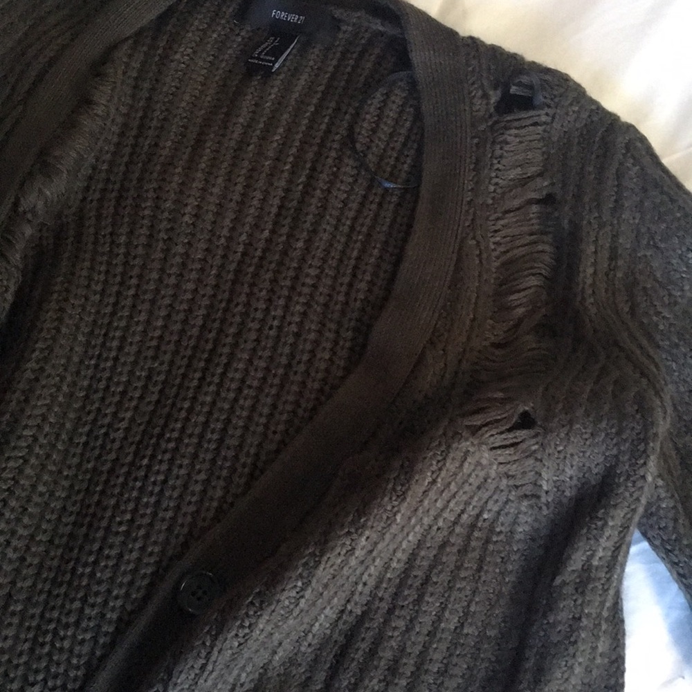 Cardigan - Picture 3 of 5